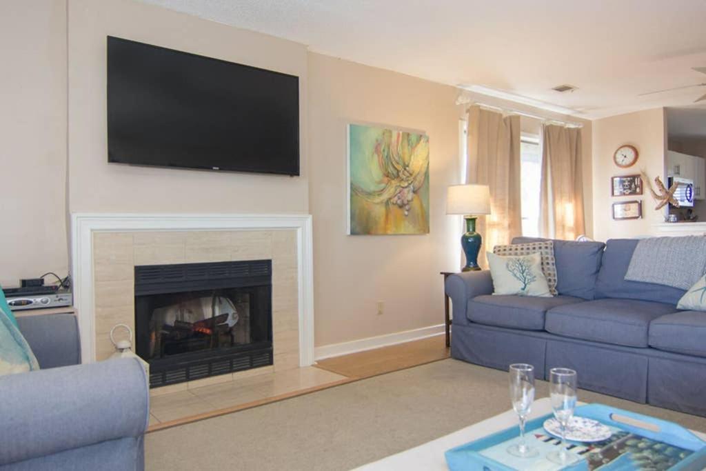 Pelican Point Unobstructed Beach Views Beach Access Out Back Door! Harbor Island Экстерьер фото
