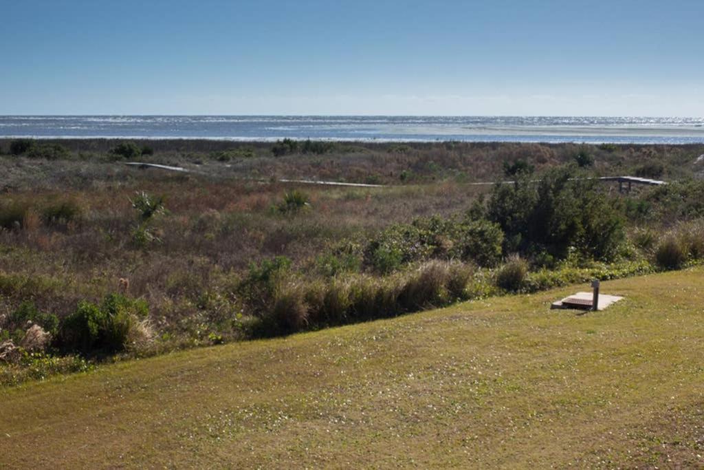 Pelican Point Unobstructed Beach Views Beach Access Out Back Door! Harbor Island Экстерьер фото