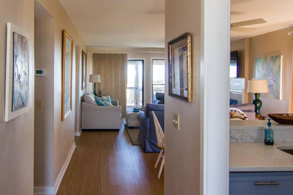 Pelican Point Unobstructed Beach Views Beach Access Out Back Door! Harbor Island Экстерьер фото