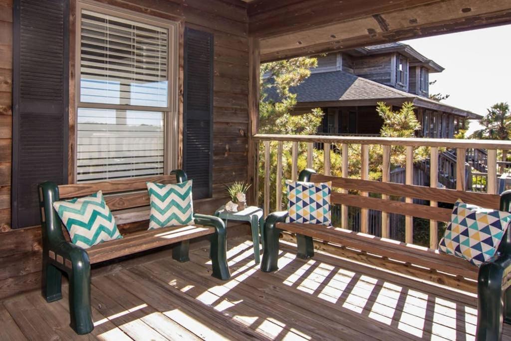 Pelican Point Unobstructed Beach Views Beach Access Out Back Door! Harbor Island Экстерьер фото