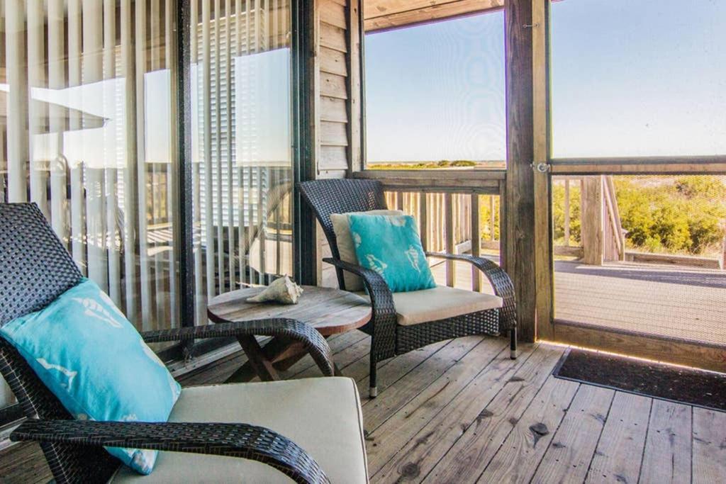 Pelican Point Unobstructed Beach Views Beach Access Out Back Door! Harbor Island Экстерьер фото